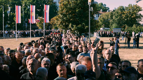 La foule se presse à Belgrade, avant les obsèques de Ratko Mladic
