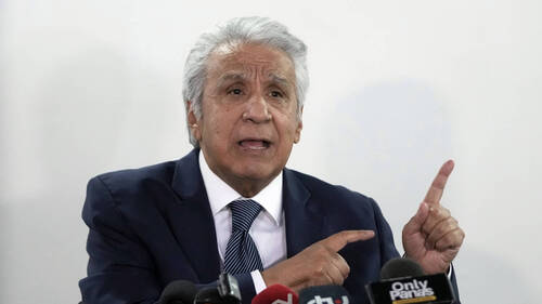 Equateur: l'ancien président Moreno condamné à cinq ans de prison