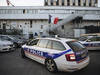 Un policier tire sur une voiture à Paris: deux morts