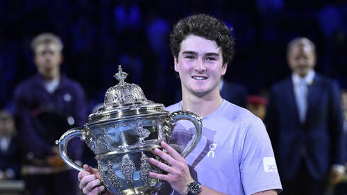 Les Swiss Indoors sans le tenant du titre Joao Fonseca