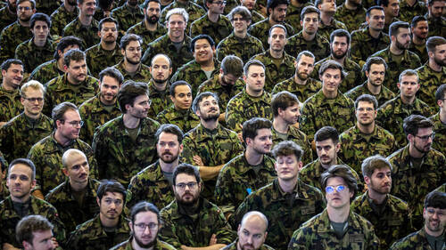 Le Parlement met sous toit le projet de flexibilisation de l'armée