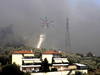 Les pompiers grecs restent vigilants, explosion près de Volos