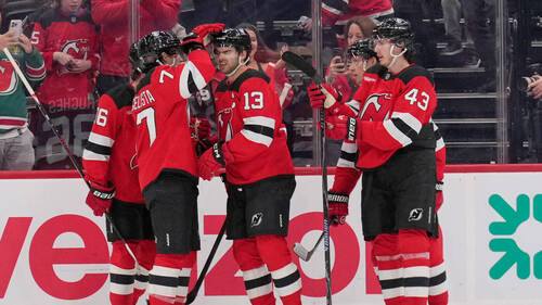 Hischier inscrit le but de la victoire des Devils