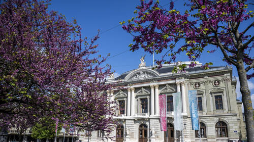Le Grand Théâtre vend certains de ses costumes de scène