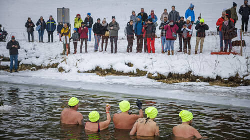 Nouveau succès de la Fête du Froid à La Brévine: 12'000 visiteurs