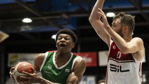 Fribourg Olympic fait le break en demi-finale de SB League