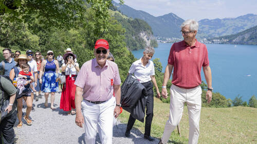 Guy Parmelin: les costumes montrent la diversité de la Suisse