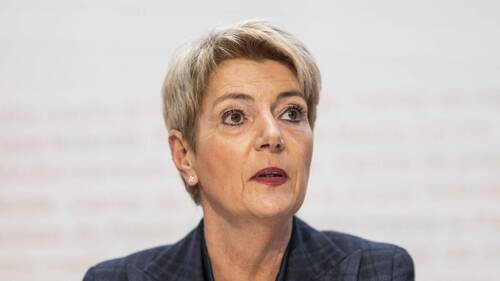 Karin Keller-Sutter se dit solidaire avec les victimes à Sydney