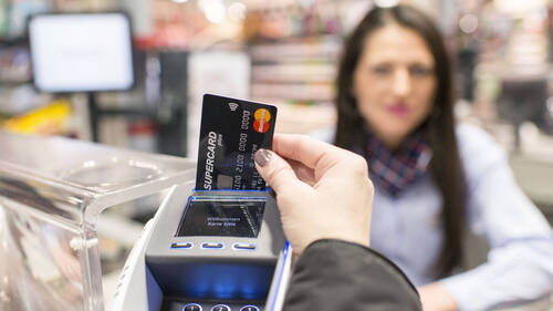 Bientôt possible de payer par carte, même sans connexion Internet