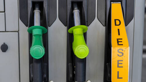 Le pétrole remonte après de nouvelles frappes américaines en Iran