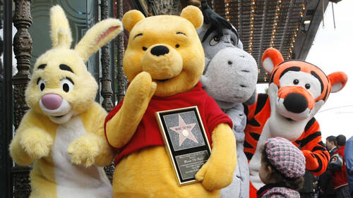 Winnie, 100 ans et une peluche très disputée
