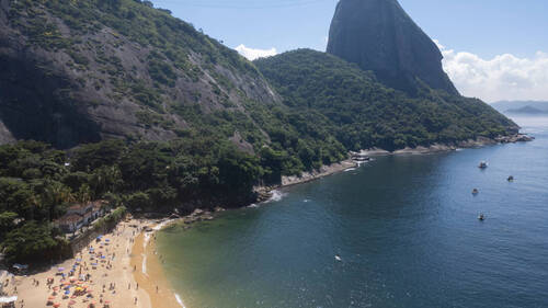 200 touristes bloqués à Rio par une fusillade dans une favela