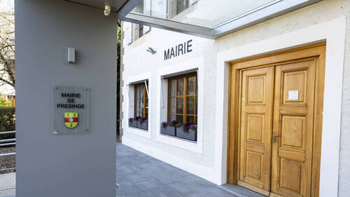 Bernard Mittey élu conseiller administratif à Presinge (GE)