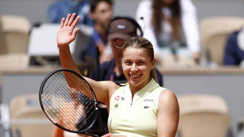 Sabalenka out, Chwalinska poursuit son incroyable parcours