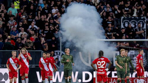 Un match interrompu à cause du comportement de supporters