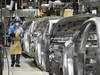 Typhon au Japon: deux disparus, Toyota suspend sa production