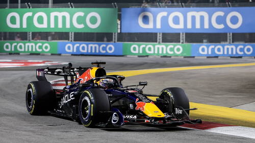 Verstappen gagne la course sprint, Antonelli 4e