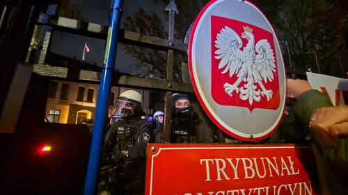 Pologne: le président cherche une issue à la crise