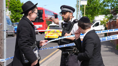 Deux hommes juifs blessés lors d'une attaque au couteau à Londres
