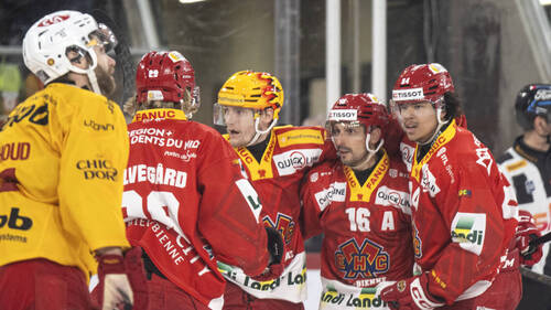 Bienne bat Langnau et jouera le play-in de National League