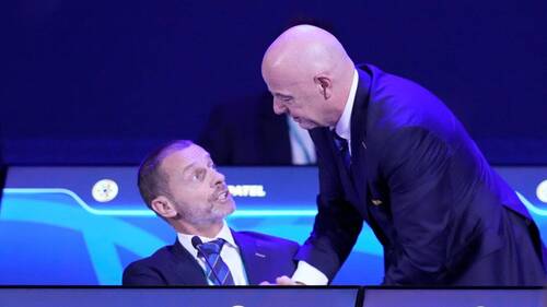 La FIFA continue à croire en son projet commercial