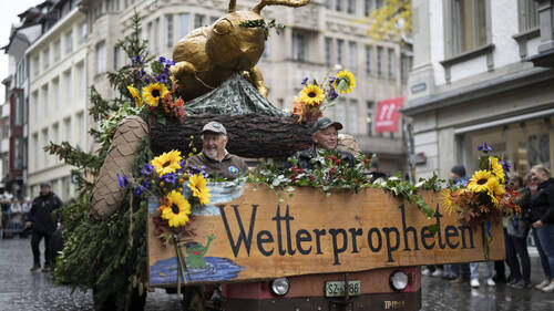 Schwyz attire des milliers de curieux au cortège de l'Olma