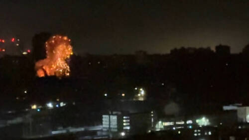 Explosions à Kiev pendant une alerte aux missiles balistiques