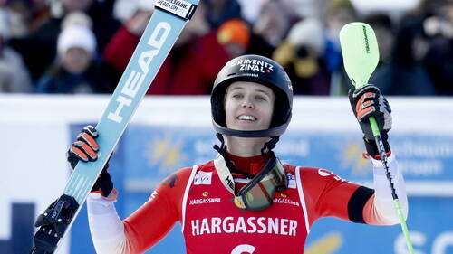 Cdm: Deuxième victoire en deux jours pour Camille Rast