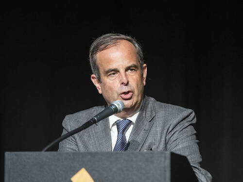 Le président du Centre veut augmenter les fonds propres des banques