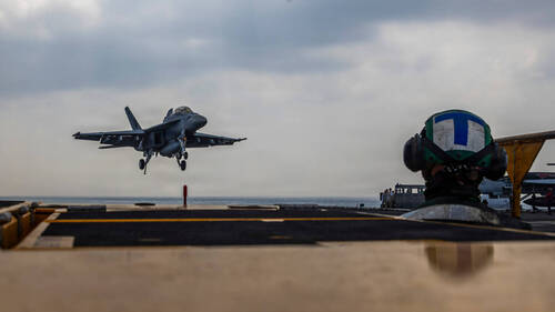 Le Pentagone choisit Boeing pour fabriquer l'avion de l'US Navy
