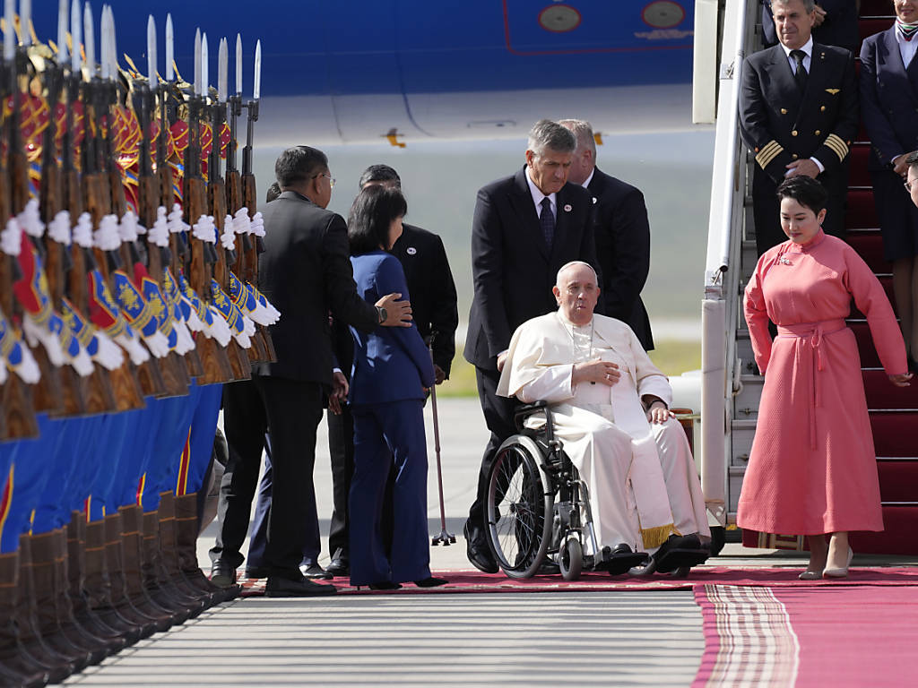 Le Pape En Mongolie Pour Soutenir Les Minorit S Catholiques