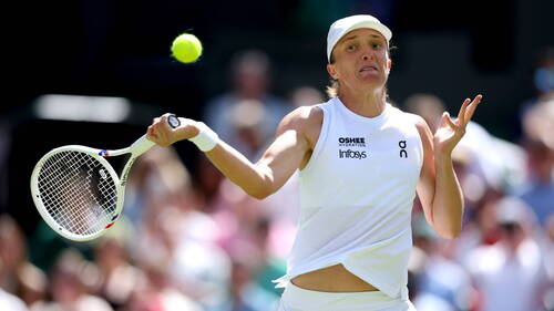 Swiatek, Fritz et Zverev foncent au 3e tour, Anisimova accrochée