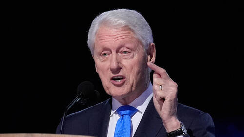 Bill Clinton assure n'avoir "eu aucune idée des crimes" d'Epstein
