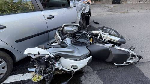 Deux blessés graves dans un accident à Gersau (SZ)