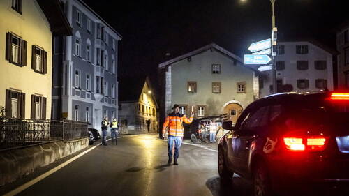 Des morts et blessés dans un accident de car hollandais aux Grisons