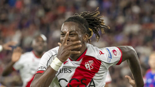 Sion renverse Bâle, Servette battu à la 94e