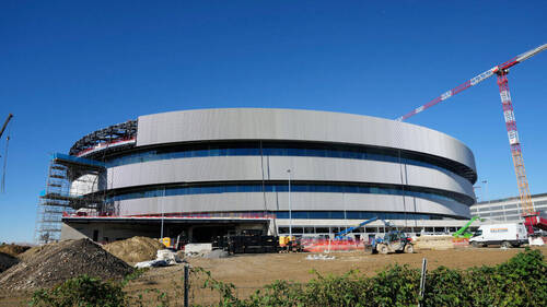 La très attendue patinoire de Milan inaugurée début janvier