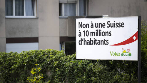 Les sénateurs rejettent l'initiative "Pas de Suisse à 10 millions!"