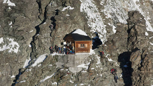 Zermatt: deux alpinistes ont chuté mortellement au Cervin