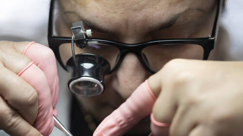 Les exportations de montres suisses fléchissent à nouveau en mars