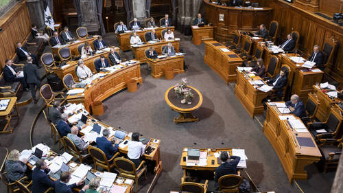 Le Conseil des Etats introduit une nouvelle taxe d'immigration
