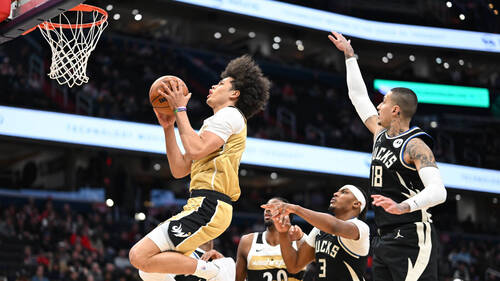 Kyshawn George mène Washington à la victoire