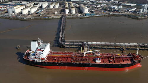 Trump se dit prêt à entrevoir une fin de la guerre en Iran