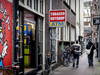 Amsterdam agit contre les touristes qui veulent "se déchaîner"