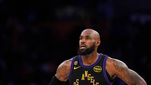 LeBron James va poursuivre sa carrière mais quitte les Lakers