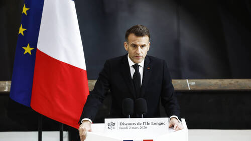 Huit pays d'Europe intéressés par la "dissuasion avancée" française