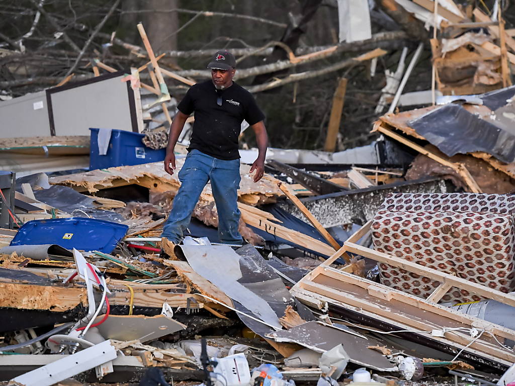 Le Mississippi Dévasté Par Des Tornades, Au Moins 25 Morts