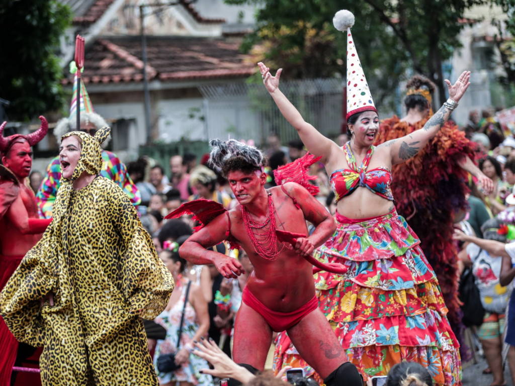Brésil : le carnaval de Rio célèbre ses racines africaines 