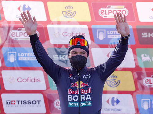 L'équipe Red Bull de Roglic touchée par une "vague de maladies"
