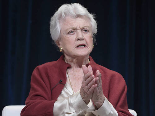 Angela Lansbury, mamie-détective d'"Arabesque", est morte à 96 ans